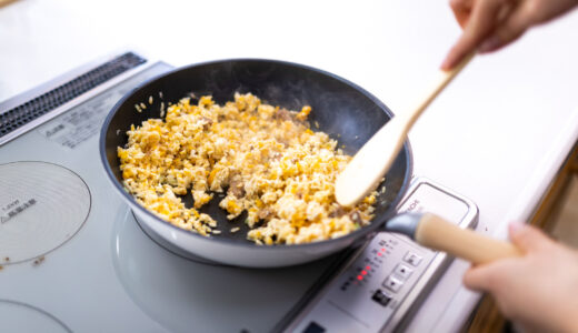 【最強炒飯】卵がお米一粒一粒にコーティングされた炒飯を作るたったひとつのコツ